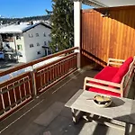شقة Renovated-spacious Up To 6 People In