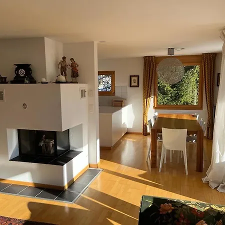 Spacious Up To 6 People In *