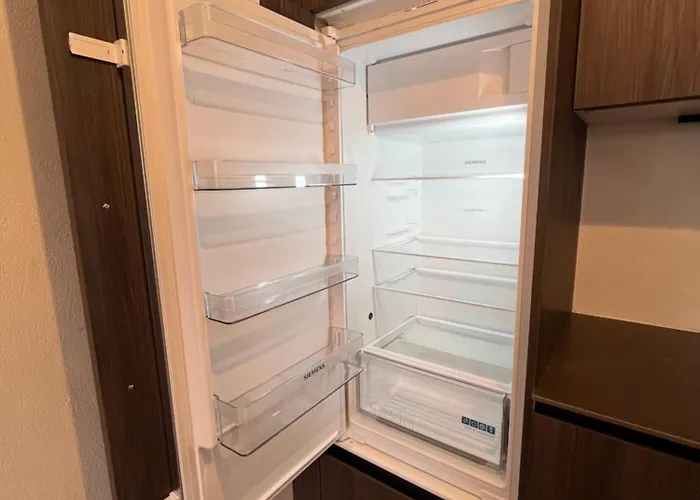 Renovated-spacious Up To 6 People In Apartman