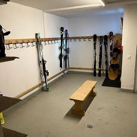 Renovated-spacious Up To 6 People In Апартаменты *