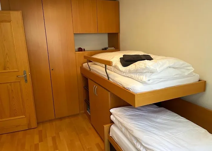 Renovated-spacious Up To 6 People In Appartement Flims